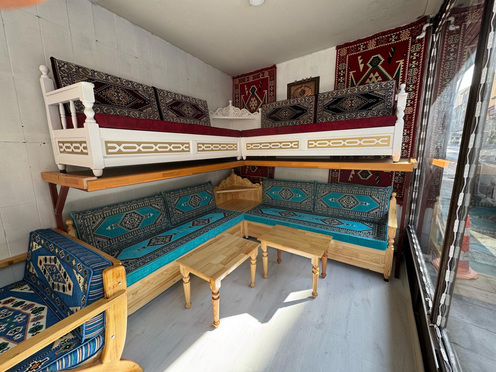 Topçu Şark Köşesi